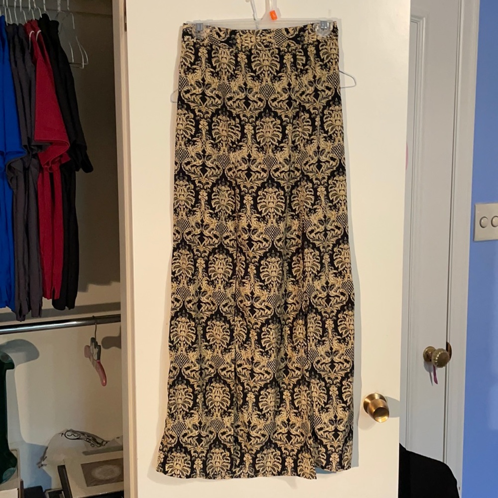 Black and gold maxi skirt